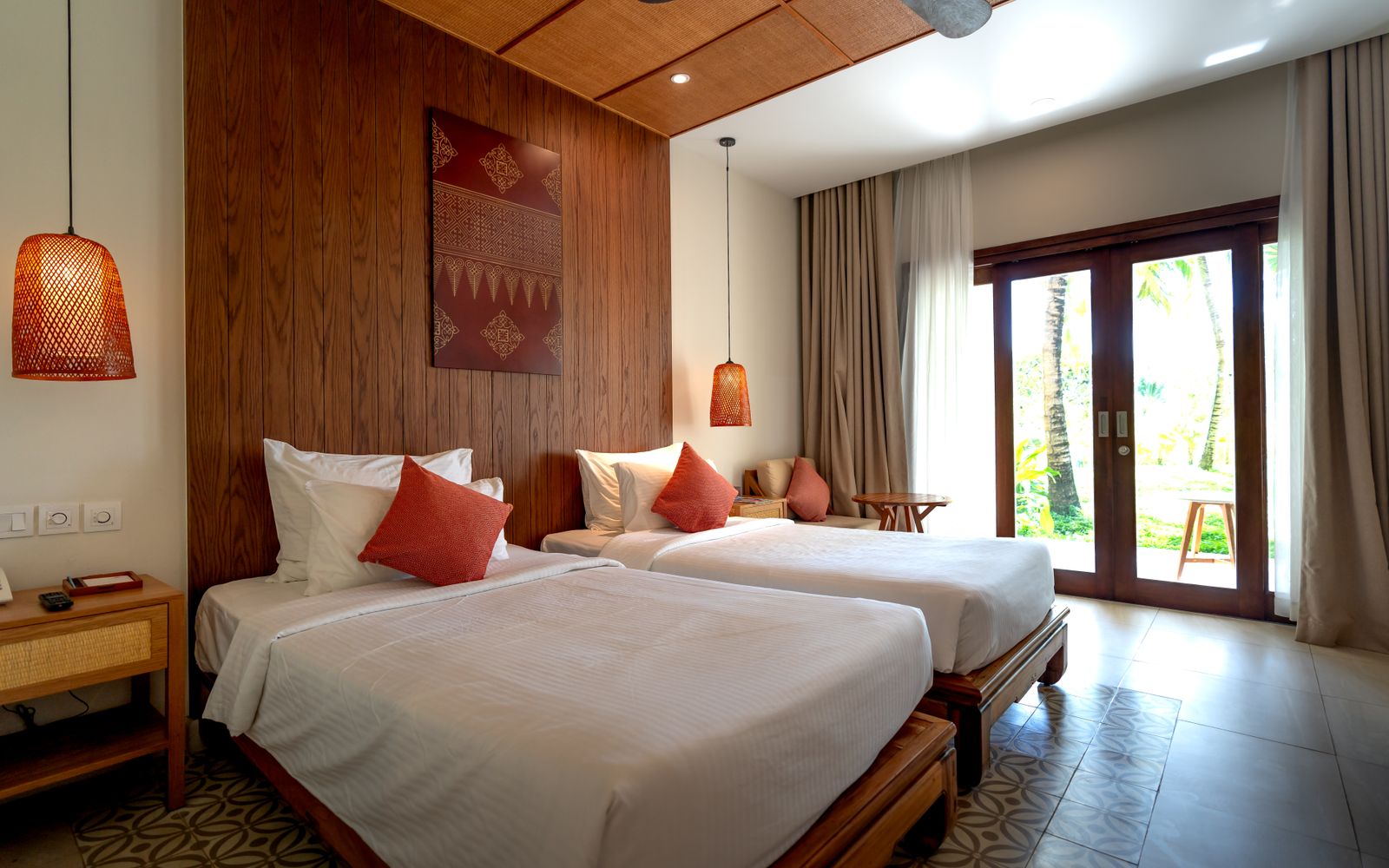 Garden View Room